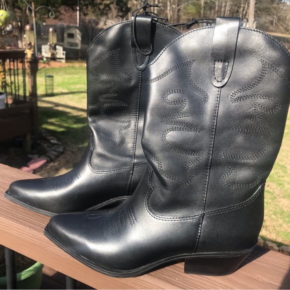 Sizes 7 & 8. Steve Madden black genuine leather cowboy boots. New in box. - Picture 2 of 11